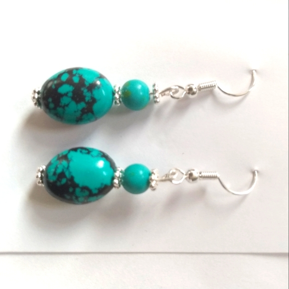 Handmade Beaded Earrings! Different colors and lengths. Prices listed $5-$10 - Picture 10 of 13